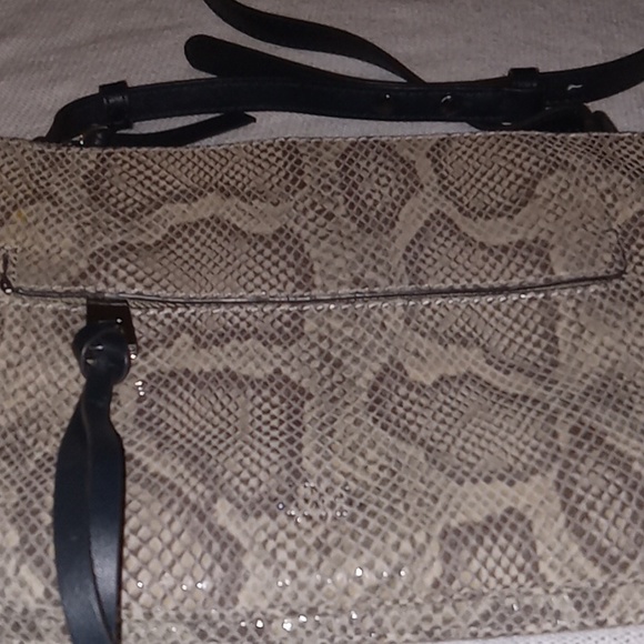 Handbag - Picture 2 of 7